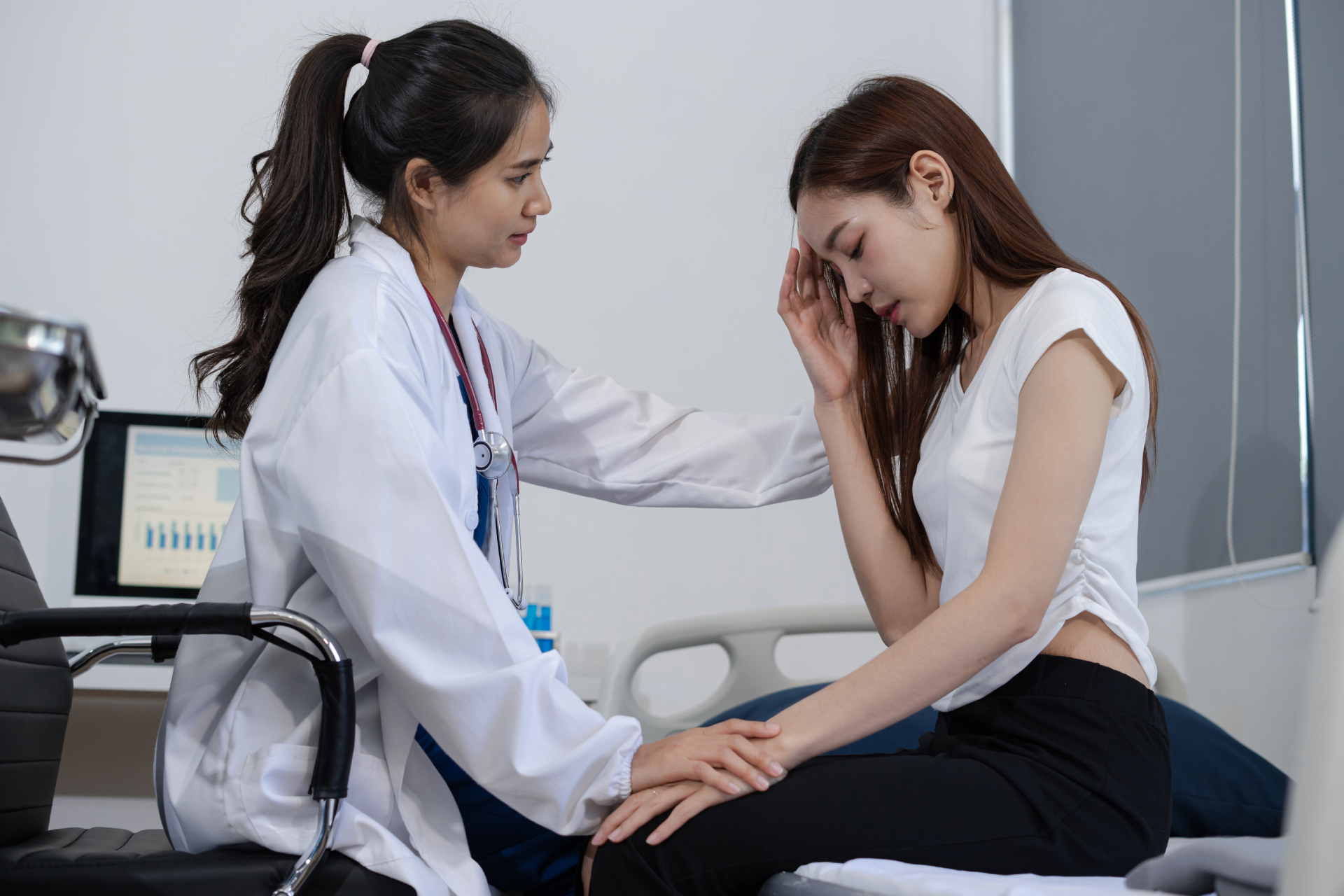 Navigating Perimenopause Naturally in Phoenix, AZ